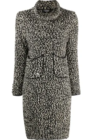 CHANEL Vestido corto con cuello vuelto 1994