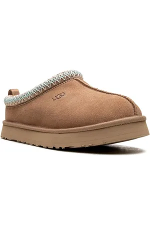 UGG Slippers Tazz Sand