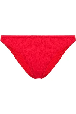 Bond Eye Bikini bottom Scene