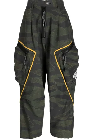 MOSTLY HEARD RARELY SEEN Pantalones capri con estampado gráfico