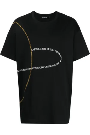 MOSTLY HEARD RARELY SEEN Playera con logo estampado