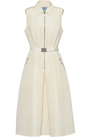Prada Vestido midi con cinturón