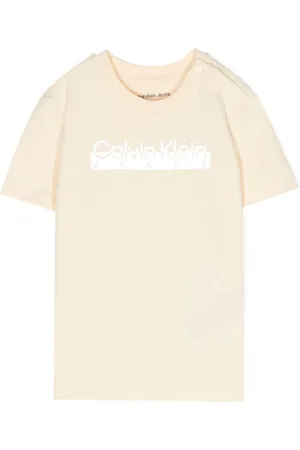 Calvin Klein Playera con logo metalizado