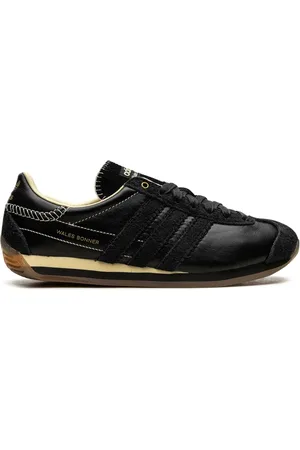 adidas Tenis Wales Bonner con paneles
