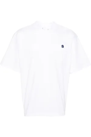 SACAI Playera con logo bordado