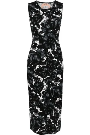 Nº21 Vestido largo con motivo floral en intarsia