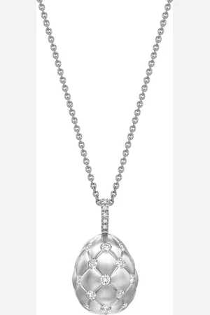 Faberge Collar Treillage Egg en oro blanco de 18kt con diamante y dije