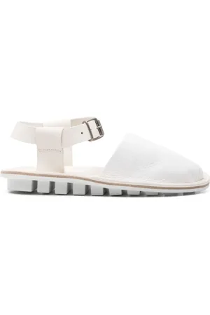 TRIPPEN Sandalias con hebilla