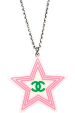 CHANEL Collar con dije de estrella 2004
