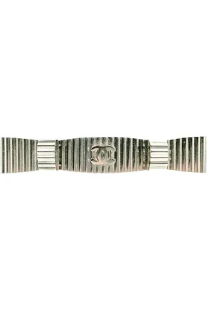 CHANEL Chanel Interlocking CC Stylised Bow Hairslide 2016