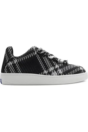Burberry Tenis con cuadros