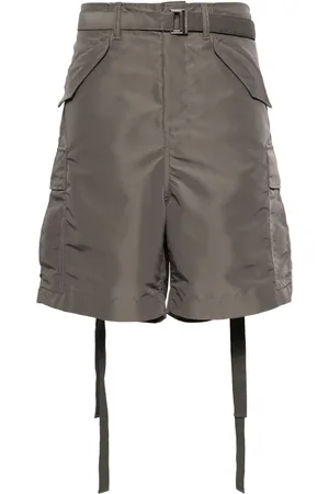 SACAI Shorts cargo con cinturón