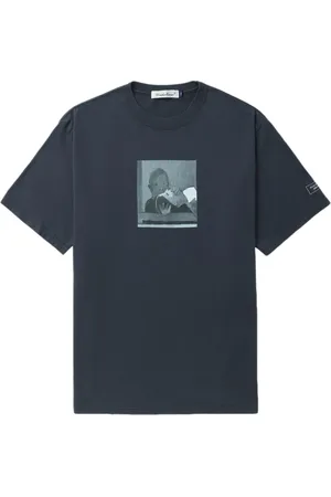 UNDERCOVER Playeras de x Helen Verhoeven