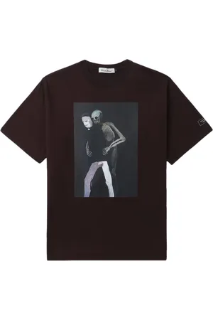 UNDERCOVER Playeras de x Helen Verhoeven