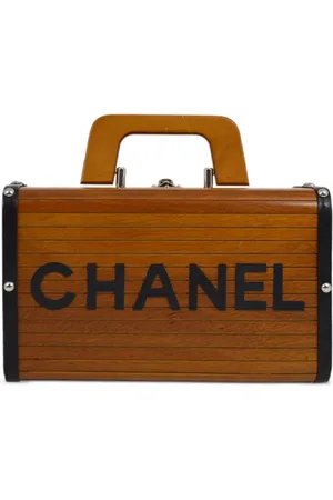 CHANEL Cosmetiquera con logo estampado 1995