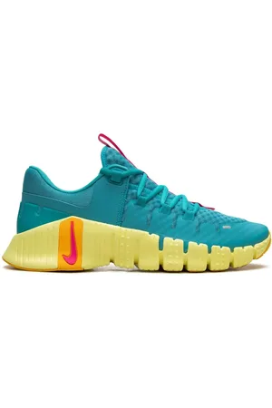 Nike Tenis Free Metcon 5 "Dusty Cactus/Fierce Pink"