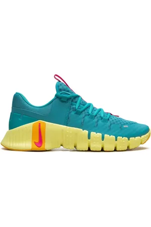 Nike Tenis Free Metcon 5 "Dusty Cactus/Fierce Pink"