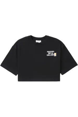 Musium Div. Playera con aplique del logo