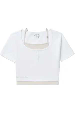 Musium Div. Playera a capas