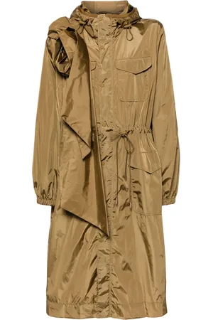 Simone Rocha Parka utility con rosas estampadas