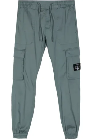 Calvin Klein Pants con parche del logo