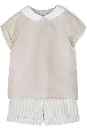 LA STUPENDERIA Conjunto de shorts y playera con cuello en contraste