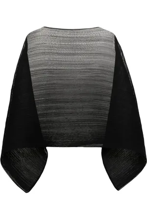 PLEATS PLEASE ISSEY MIYAKE Top estilo capa con efecto plisado