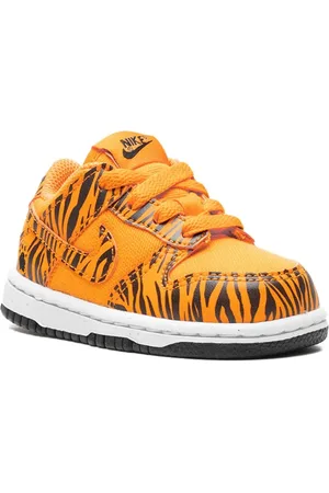 Nike Tenis Dunk Low Tiger Stripes