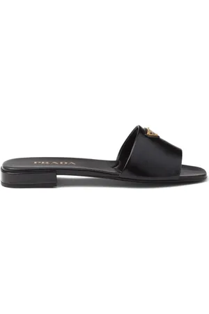Prada Flip flops con logo triangular