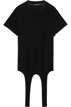 JULIUS Playera con detalle de tiras