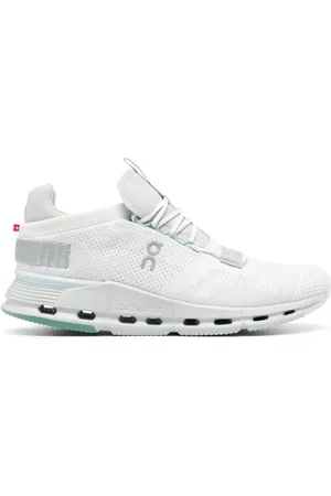 On Running Tenis Cloudnova