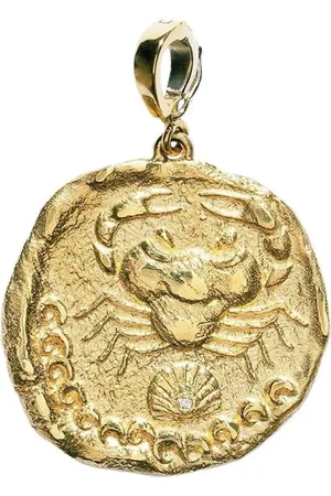 Azlee Dije Karkinos Coin grande en oro amarillo de 18kt con diamante