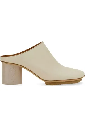 UMA WANG Mules con puntera cuadrada