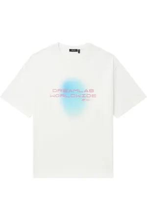 FIVE CM Playera con eslogan bordado