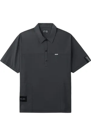 Izzue Playera tipo polo con aplique del logo