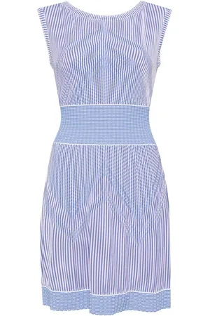 CHANEL Vestido corto con motivo de rayas 2000