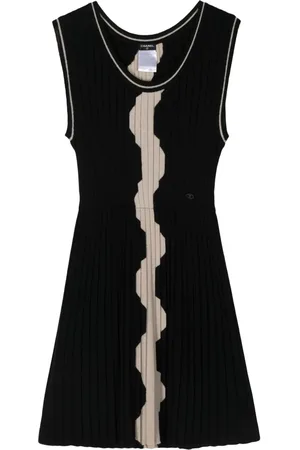 CHANEL Vestido plisado de cachemira 2000