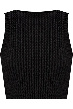 Issey Miyake Top corto de tejido seersucker