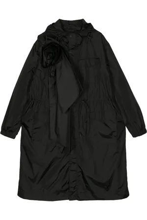 Simone Rocha Parka utility con aplique de rosa