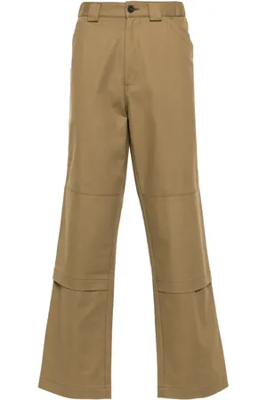 GR10K Pantalones Replicated