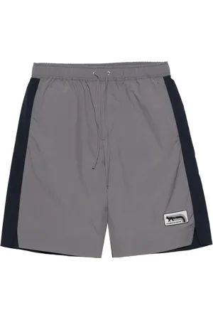 Maison Kitsuné Shorts deportivos con diseño color block