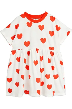 Mini Rodini Vestido estilo playera con corazones estampados