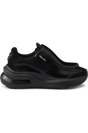Prada Tenis con paneles y logo estrampado