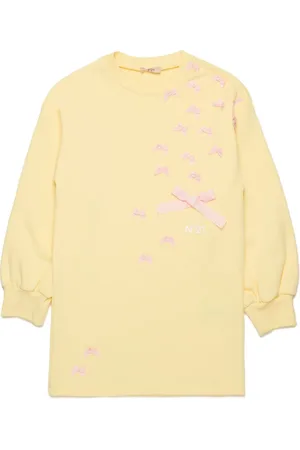 Nº21 Vestido estilo sudadera con aplique de moño