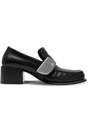 Burberry Mocasines London Shield