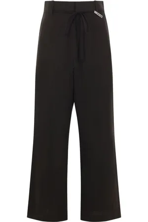 Maison Mihara Yasuhiro Pantalones rectos con cordones en la pretina