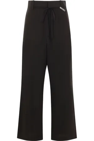 Maison Mihara Yasuhiro Pantalones rectos con cordones en la pretina