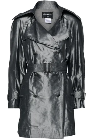 CHANEL Gabardina de seda con doble botonadura 2008
