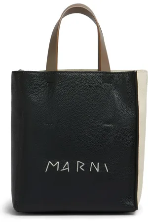 Marni Tote en contraste