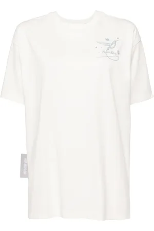 Musium Div. Playera con detalle de flecos